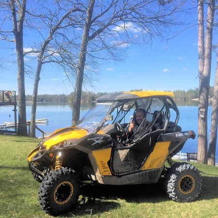 Clear Lake Resort Уест Бранч Екстериор снимка