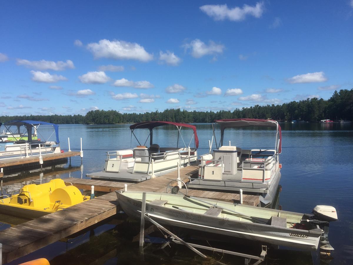 Clear Lake Resort Уест Бранч Екстериор снимка