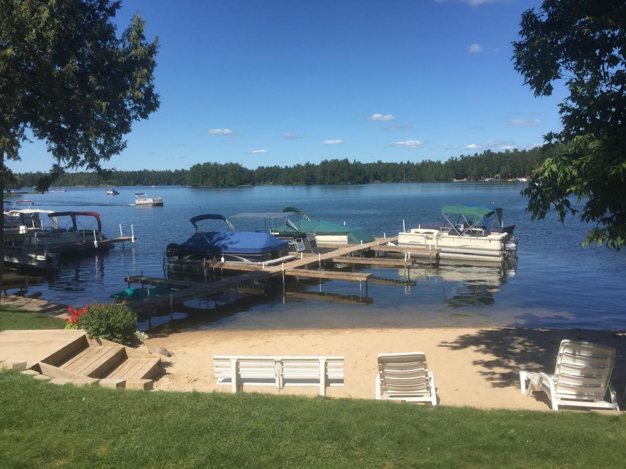 Clear Lake Resort Уест Бранч Екстериор снимка