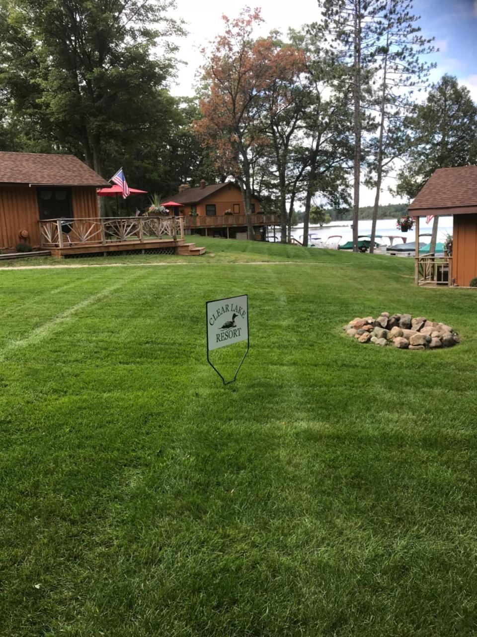Clear Lake Resort Уест Бранч Екстериор снимка