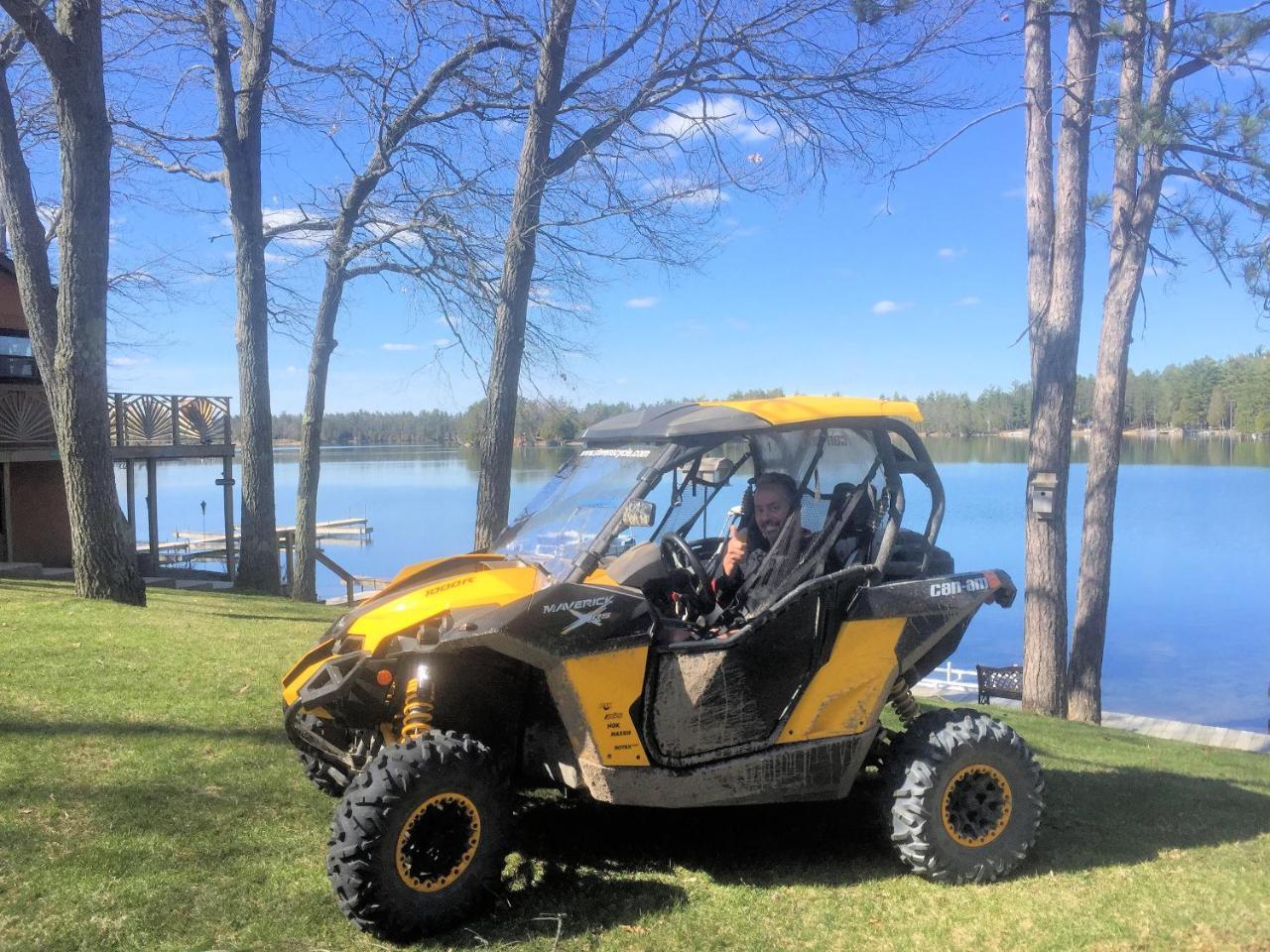 Clear Lake Resort Уест Бранч Екстериор снимка